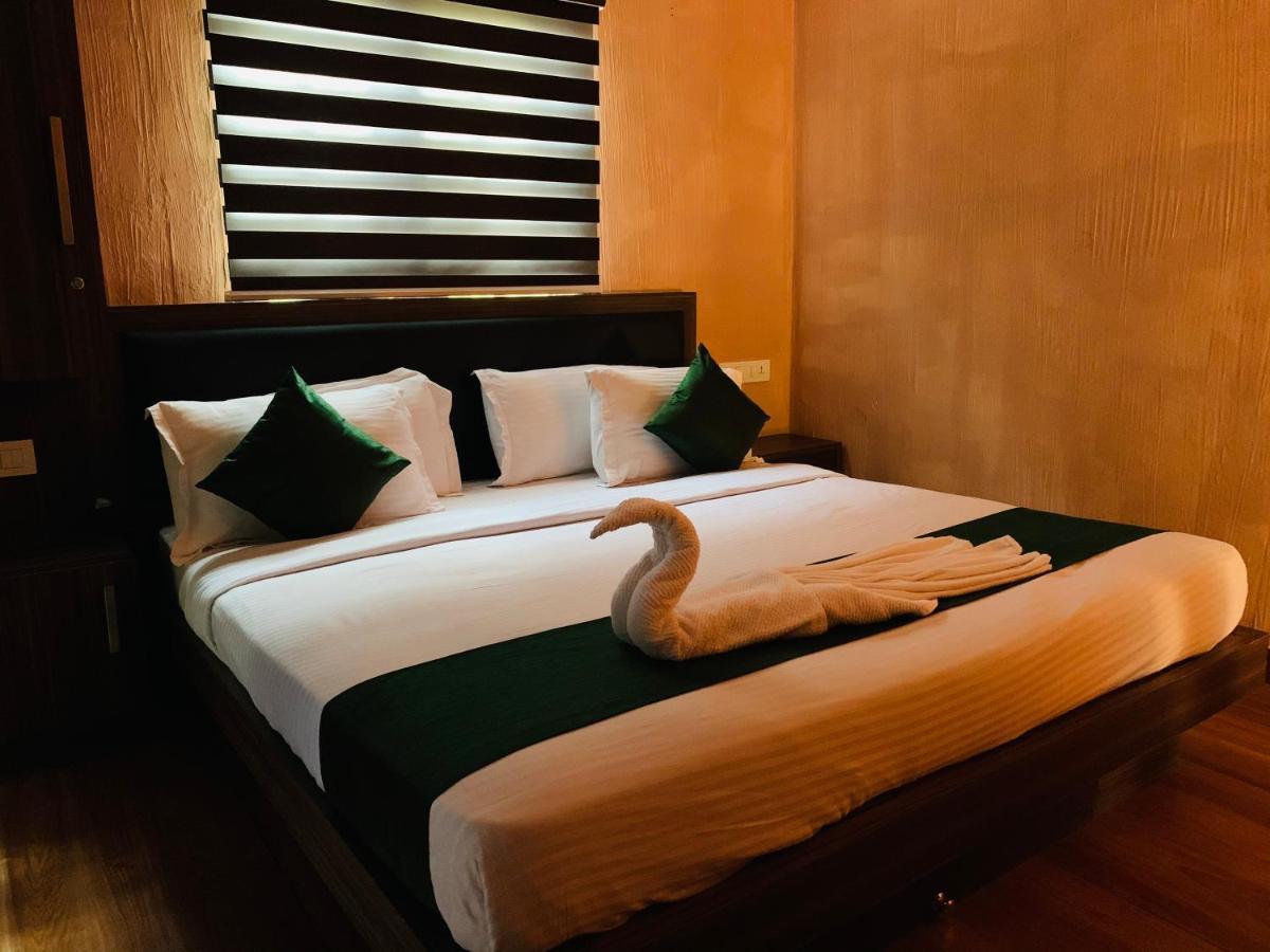 Wayanad Doubletree Villa Vythiri Buitenkant foto