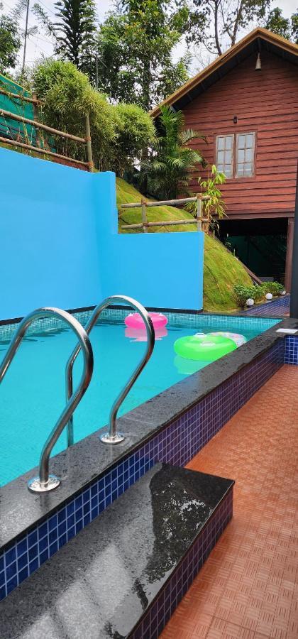 Wayanad Doubletree Villa Vythiri Buitenkant foto