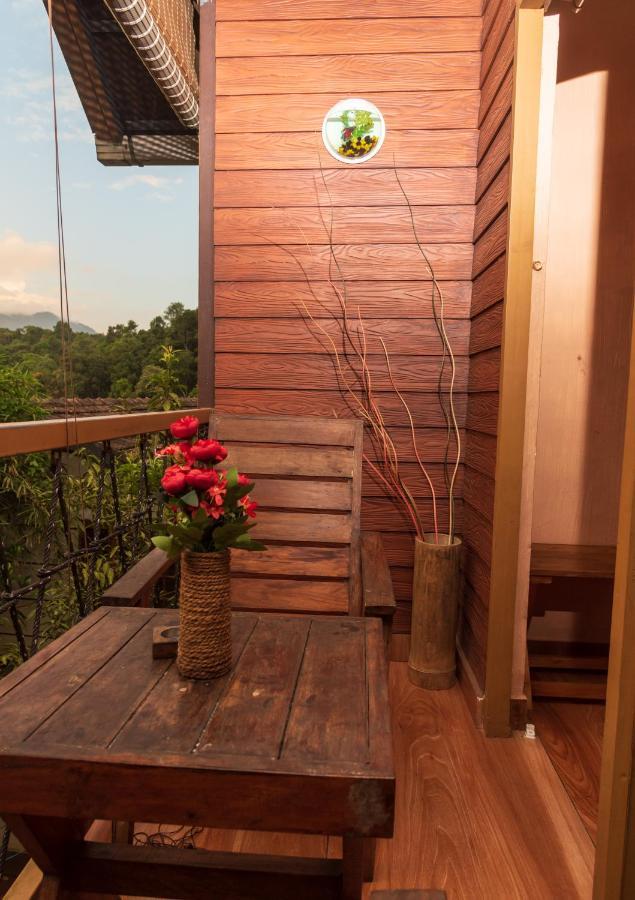 Wayanad Doubletree Villa Vythiri Buitenkant foto