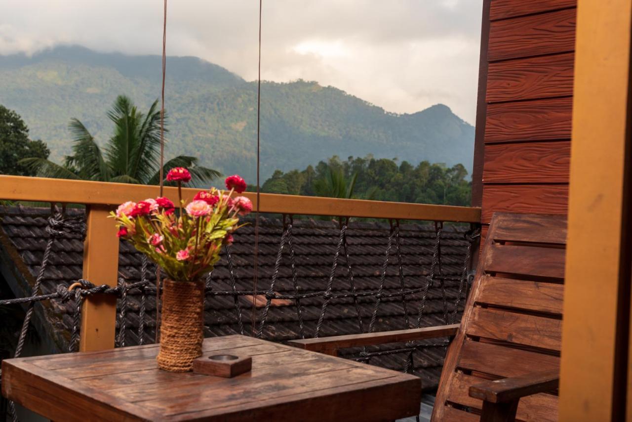 Wayanad Doubletree Villa Vythiri Buitenkant foto