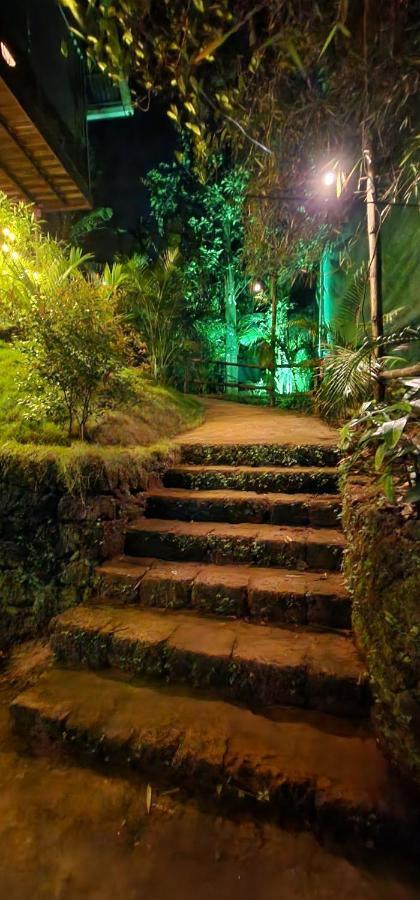 Wayanad Doubletree Villa Vythiri Buitenkant foto